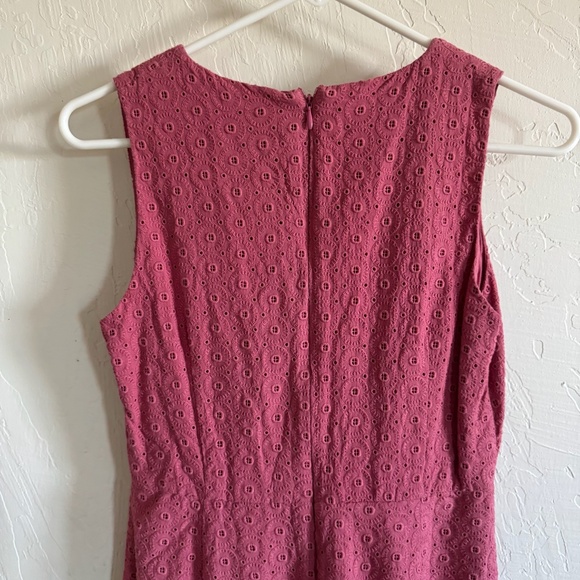 Taylor V-Neck Sleeveless Eyelet Dress Maxi - Picture 4 of 7